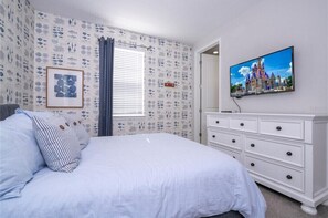 5 Schlafzimmer, Bügeleisen/Bügelbrett, WLAN, Bettwäsche