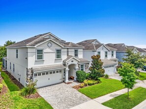 Exterior - Last Minute Disney! Private Pool, Hot Tub, Game Room & Themed Bedrooms. Book Now! #121777 (Orlando)