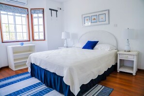 3 Schlafzimmer, Bügeleisen/Bügelbrett, Internetzugang, Bettwäsche