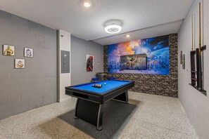 Spielezimmer