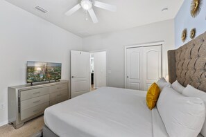 7 bedrooms, iron/ironing board, WiFi, bed sheets