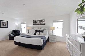 4 bedrooms, iron/ironing board, WiFi, bed sheets - Disney Getaway! Luxury Villa with Private Pool & Game Room. Book Now! #VP48 (Orlando)