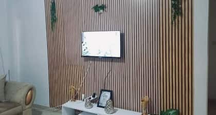 Nice, sunny apartment - Quiet, clean residence