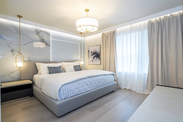 8 bedrooms, iron/ironing board, WiFi, bed sheets