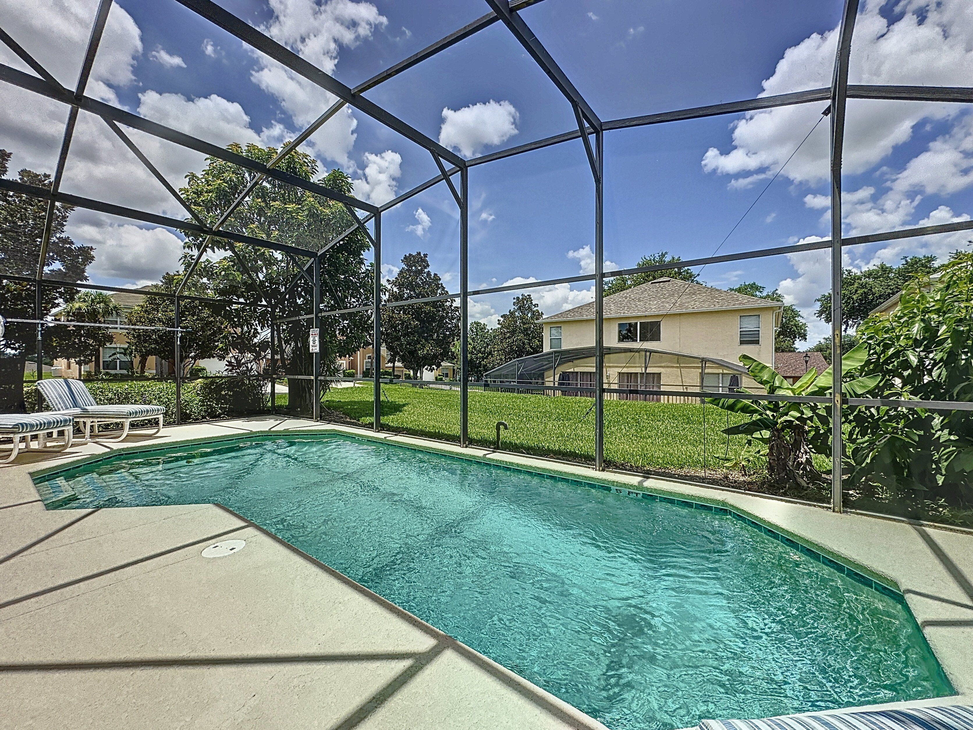 Et oppvarmet basseng