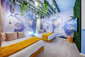 12 bedrooms, iron/ironing board, WiFi, bed sheets