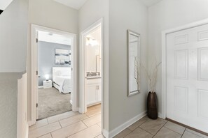 4 Schlafzimmer, Bügeleisen/Bügelbrett, WLAN, Bettwäsche