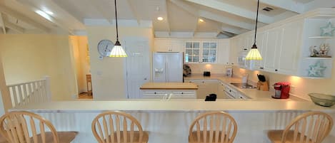 Huis (Unit B - No Pets) | Accommodatievoorziening