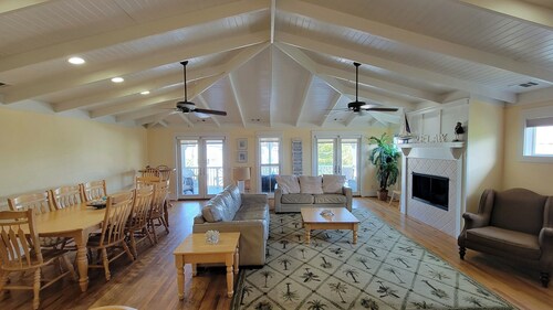 203 Butler Avenue by Tybee Vacation Rentals