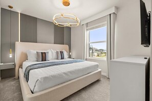 10 bedrooms, iron/ironing board, WiFi, bed sheets
