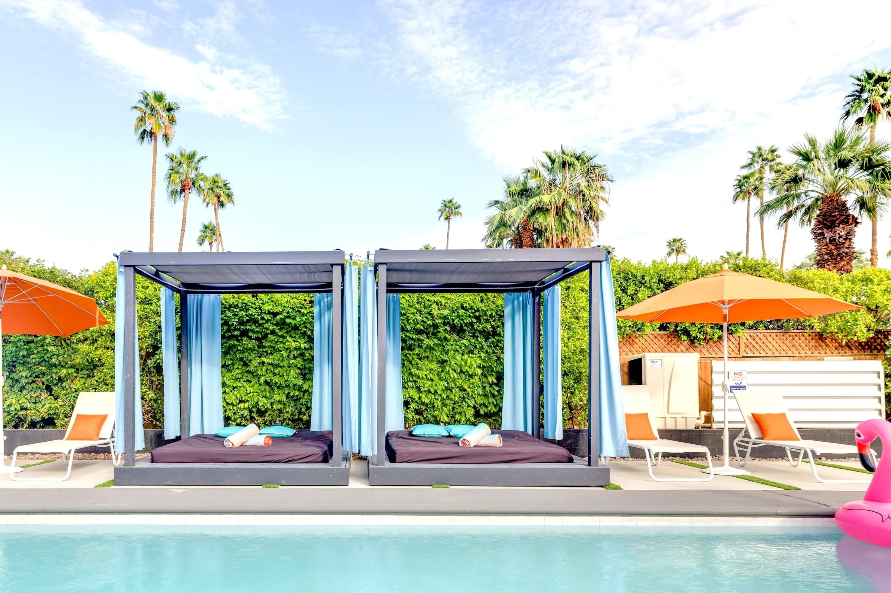 House, Multiple Beds, Pool Access, Mountain View (Rat Pack Rendezvous) | Pool | Outdoor pool, pool umbrellas, pool loungers