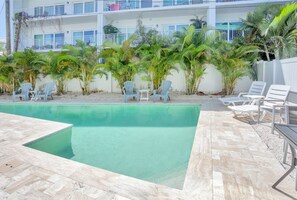 House | 6 bedrooms - Luxury Pool Home Golf Cart (Madeira Beach)