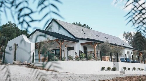 Hidden Hacienda, Wine Country 
Villa Grace with garden View