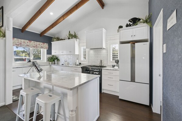 Fridge, microwave, dishwasher, toaster