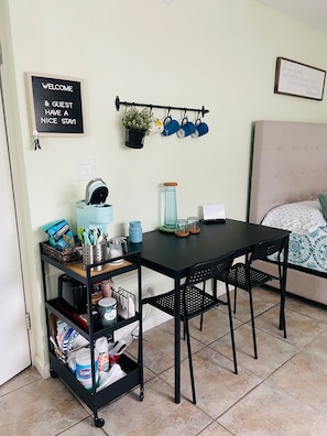 1 bedroom, iron/ironing board, Internet, bed sheets