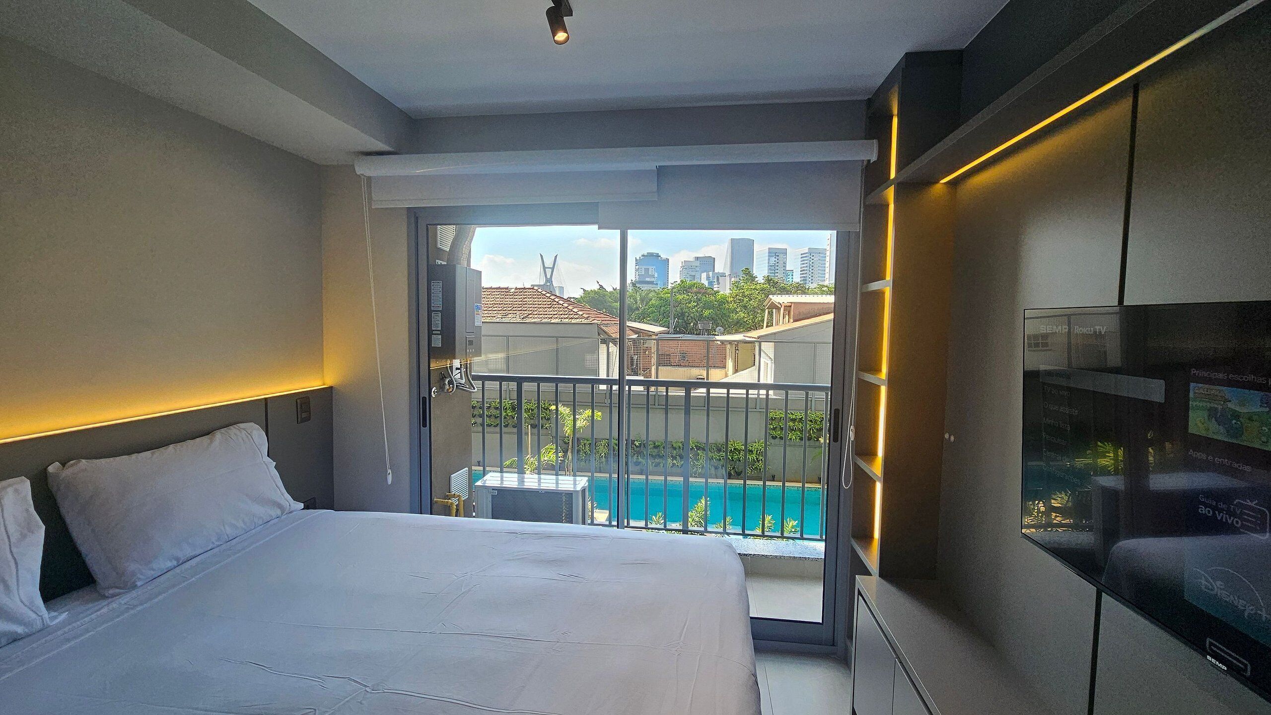 Deluxe Studio | Free WiFi