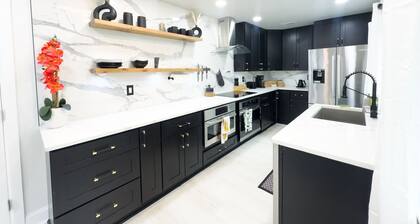 Entire Cozy Chic Home in Atlanta