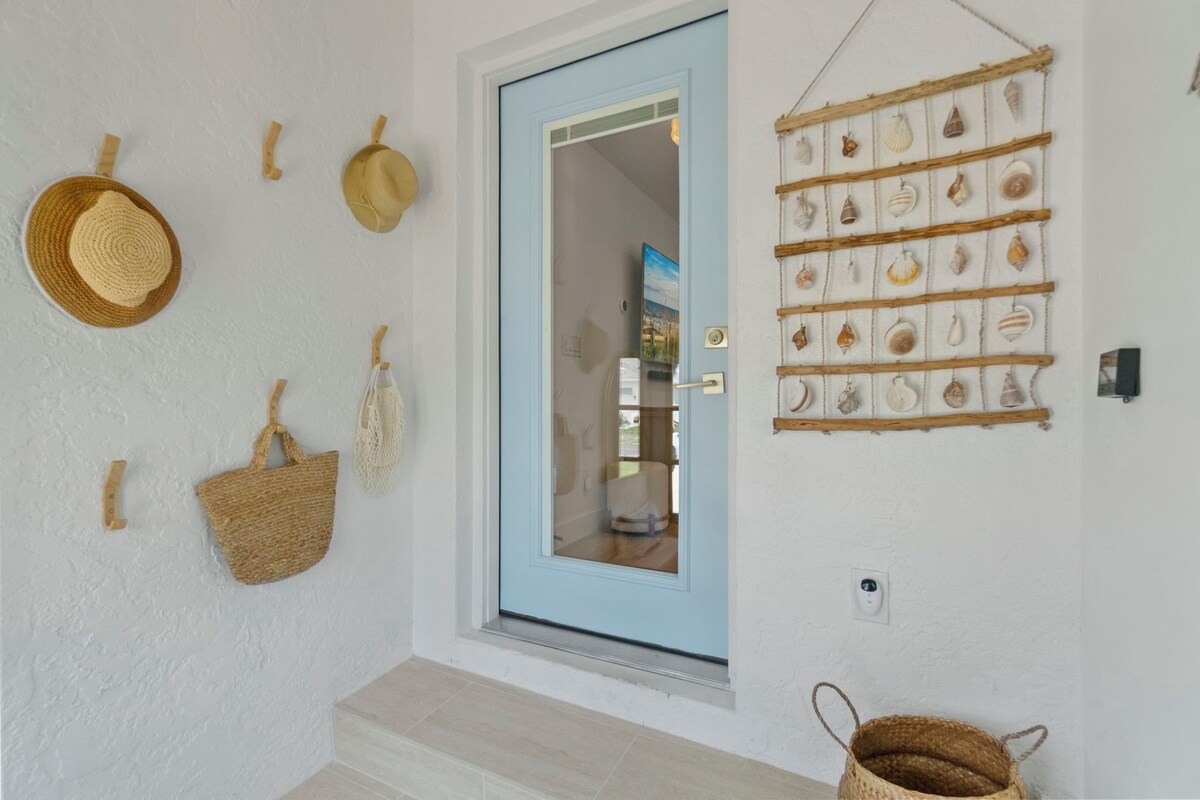 Photo 55 of LUXE: Walk to Beach - Designer 4BR w/ Pool & Spa