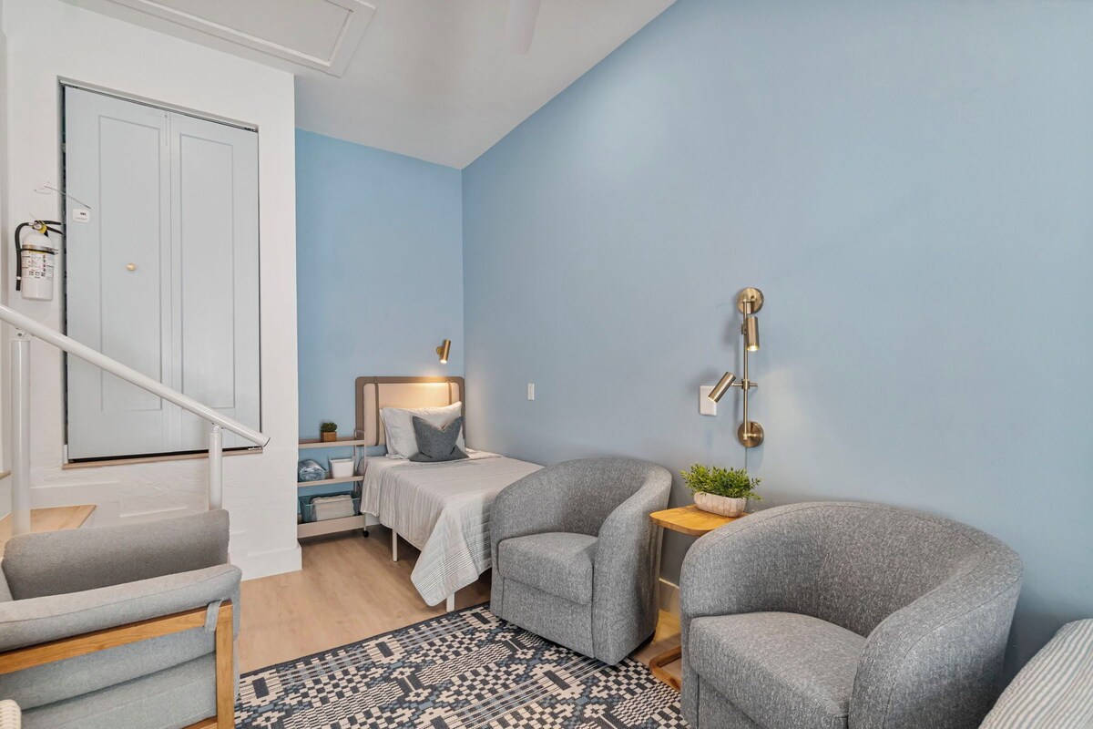 Photo 42 of LUXE: Walk to Beach - Designer 4BR w/ Pool & Spa