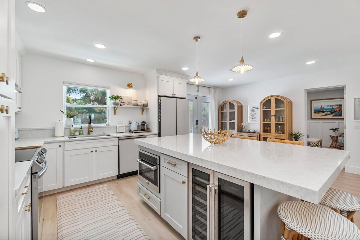 Photo 10 of LUXE: Walk to Beach - Designer 4BR w/ Pool & Spa