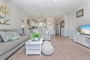 Smart TV - Sweet Magnolia - 2BR Condo w/ Pool + Near Beach (Myrtle Beach)