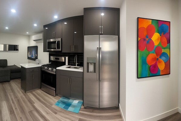 Mikrobølgeovn, ovn, kogeplade