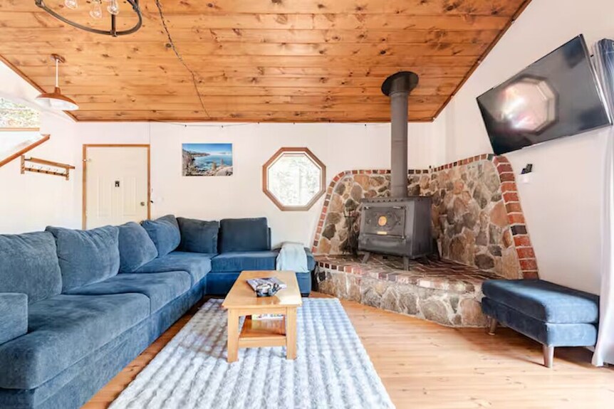 Hot Tub Home In Tahoe Donner Truckee - Truckee, CA