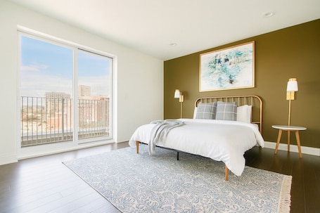 Apartment, 1 Bedroom | Iron/ironing board, free WiFi