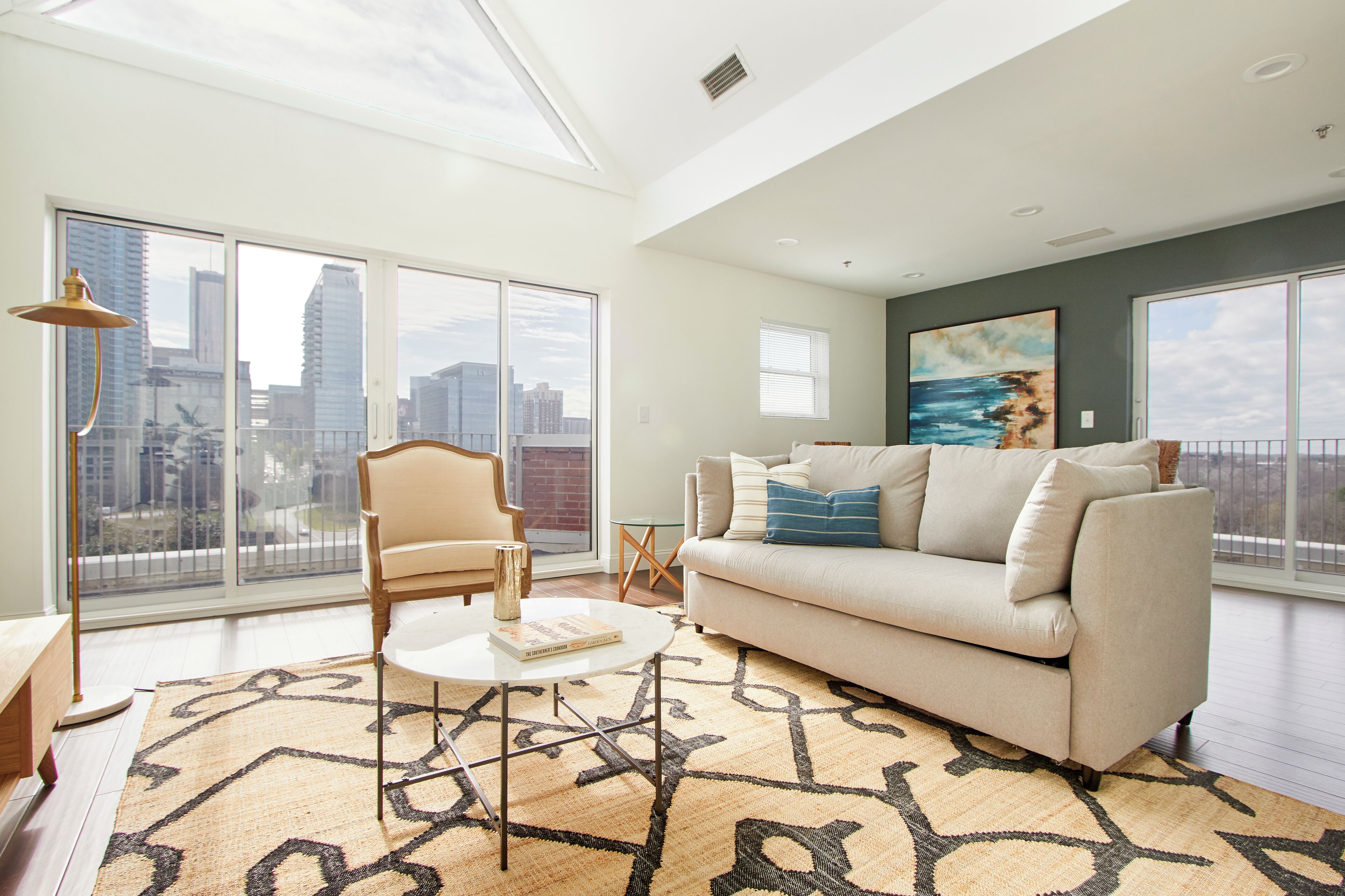 Tabla de planchar con plancha y wifi gratis