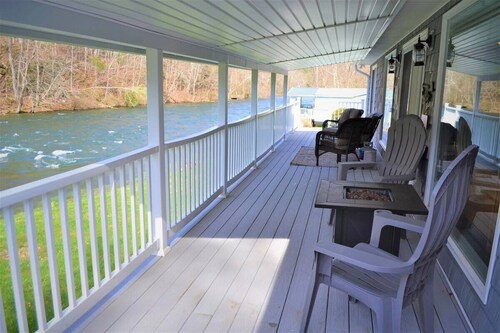 Cleo's Place Pappaw's Fishing Pad #4