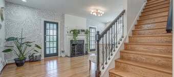 Lavender Hill! The perfect spot to rest & rejuvenate or meet with colleagues!