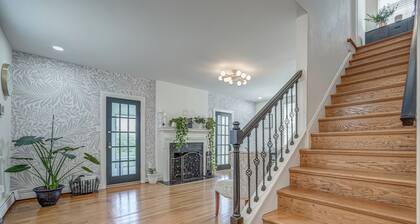 Lavender Hill! The perfect spot to rest & rejuvenate or meet with colleagues!