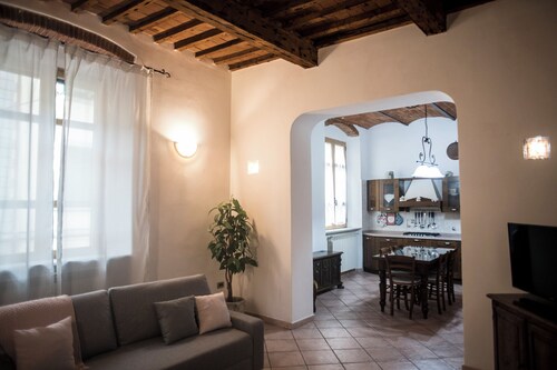 Spacious elegant apartment near ferry embarkation