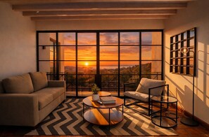 Departamento de diseñador, 2 habitaciones, 2 baños, vista a la ciudad | Vista desde la habitación