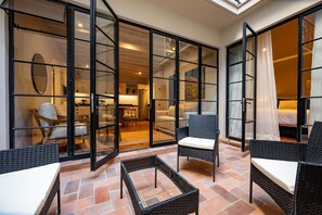 Family Apartment, 2 Bedrooms, Kitchen | Terrace/patio