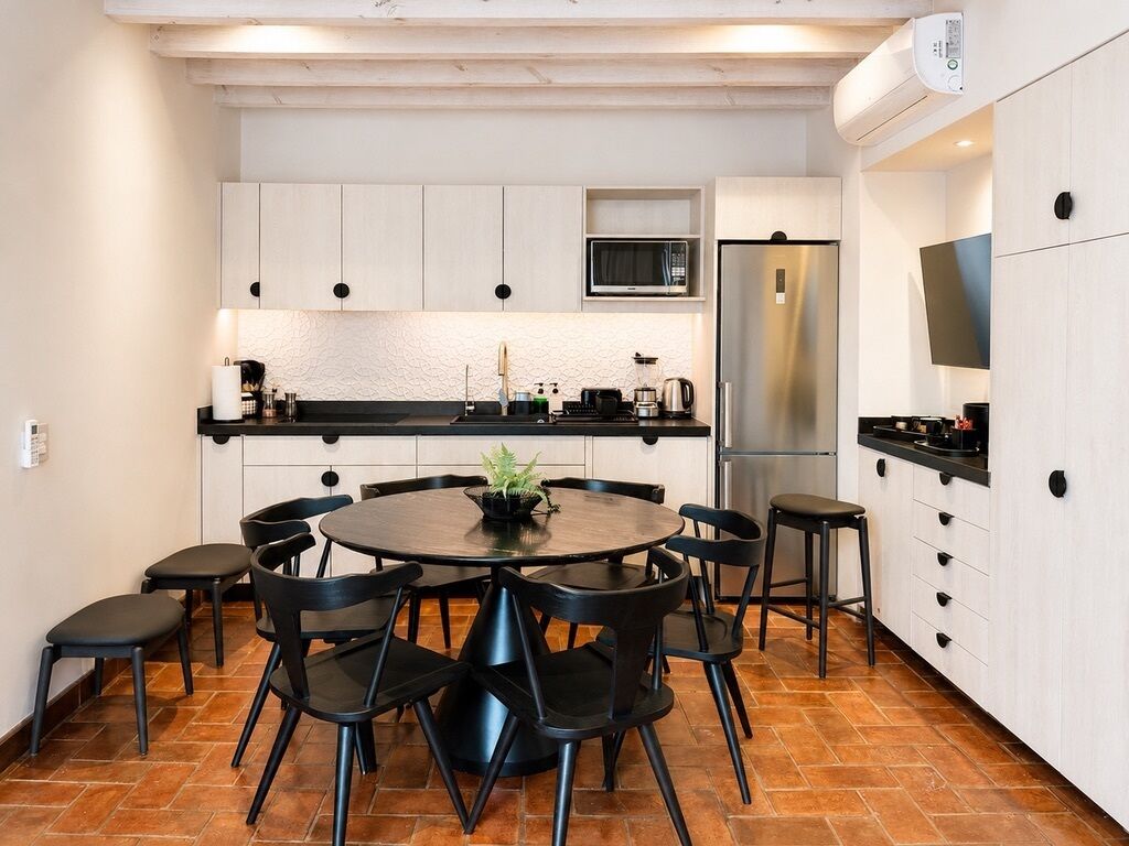 Comfort Apartment, 2 Bedrooms, Kitchen, Garden View | Private kitchen | Fridge, microwave, espresso maker, coffee/tea maker