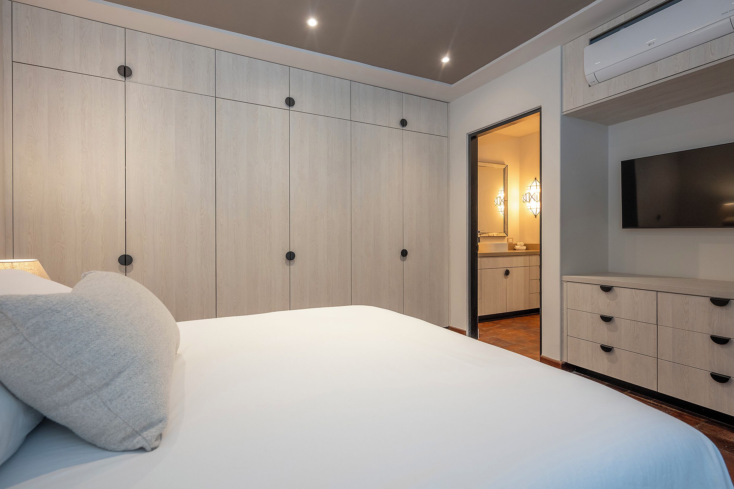 Family Apartment, 2 Bedrooms, Patio, Garden View | Egyptian cotton sheets, premium bedding, memory foam beds, in-room safe