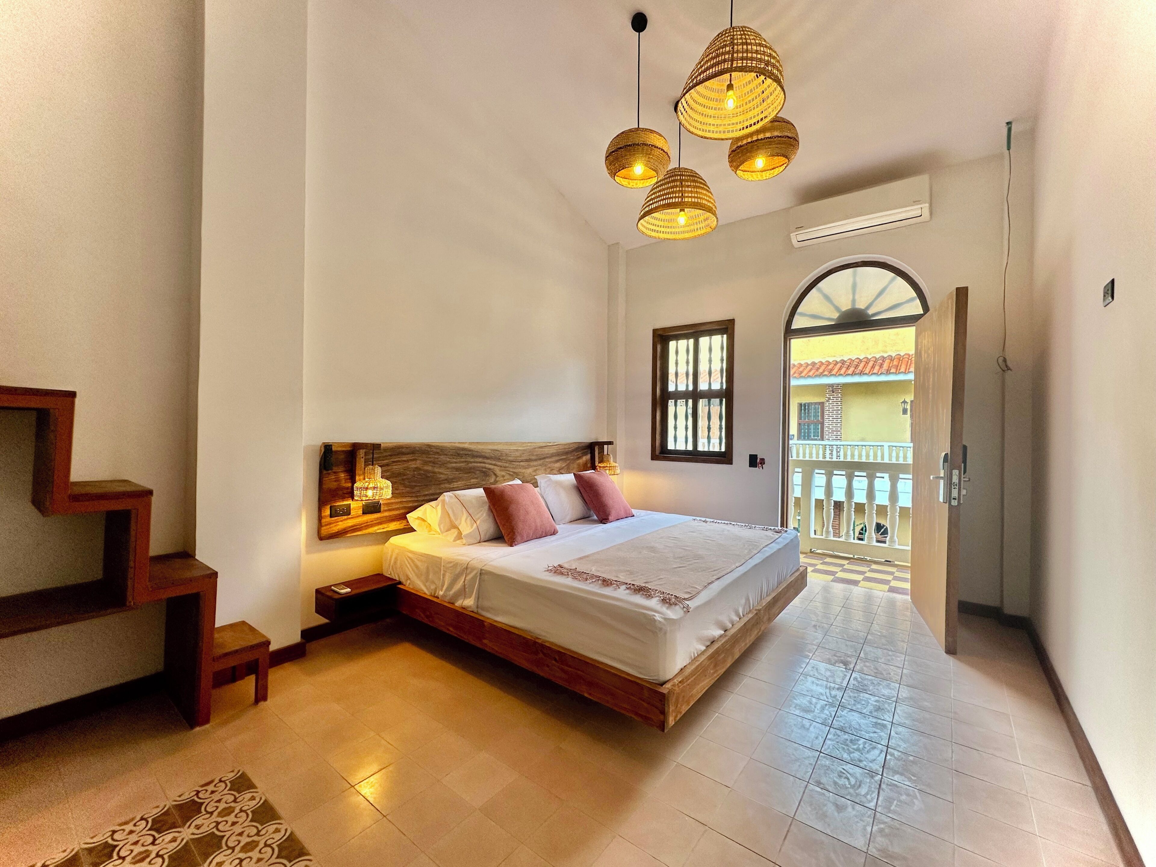 Truy cập Internet không dây miễn phí, bộ trải giường 