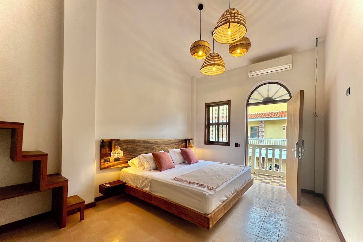 Truy cập Internet không dây miễn phí, bộ trải giường