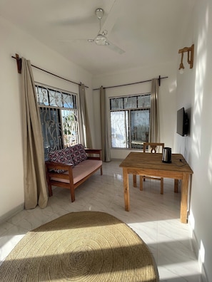 Family Villa, Ocean View | Living area