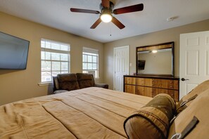 2 bedrooms, Internet, bed sheets