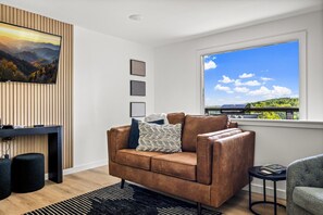 Smart TV, video games, books