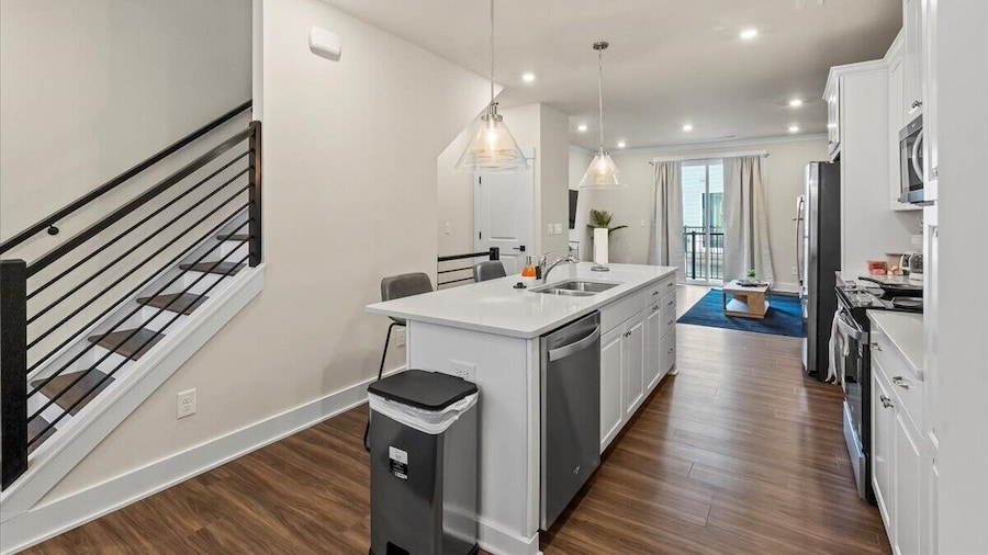 3BR King Townhouse Rooftop in Uptown CLT