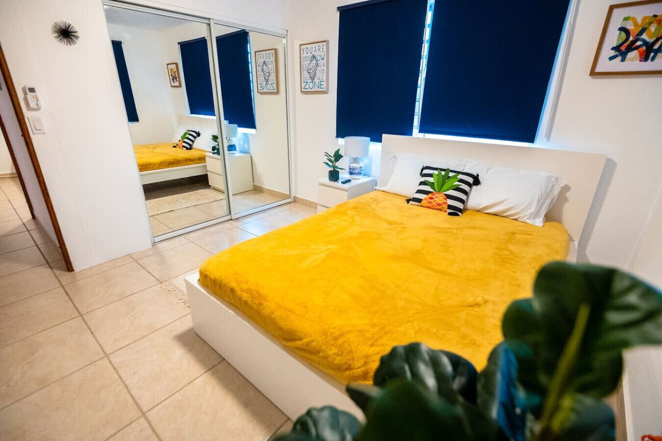 2 Schlafzimmer, Schreibtisch, Bügeleisen/Bügelbrett, WLAN