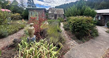 Private Anderson Valley Retreat w/ Pool & Redwood Forest Views