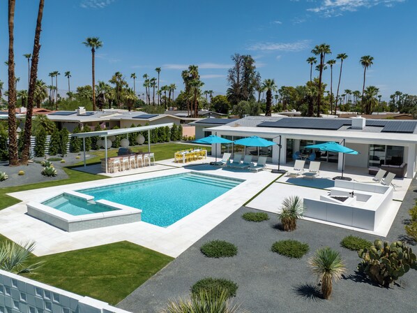 Outdoor pool, a heated pool