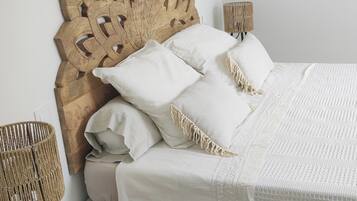 3 bedrooms, iron/ironing board, Internet, bed sheets