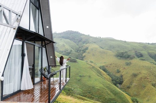 A-Frame House - Monteverde