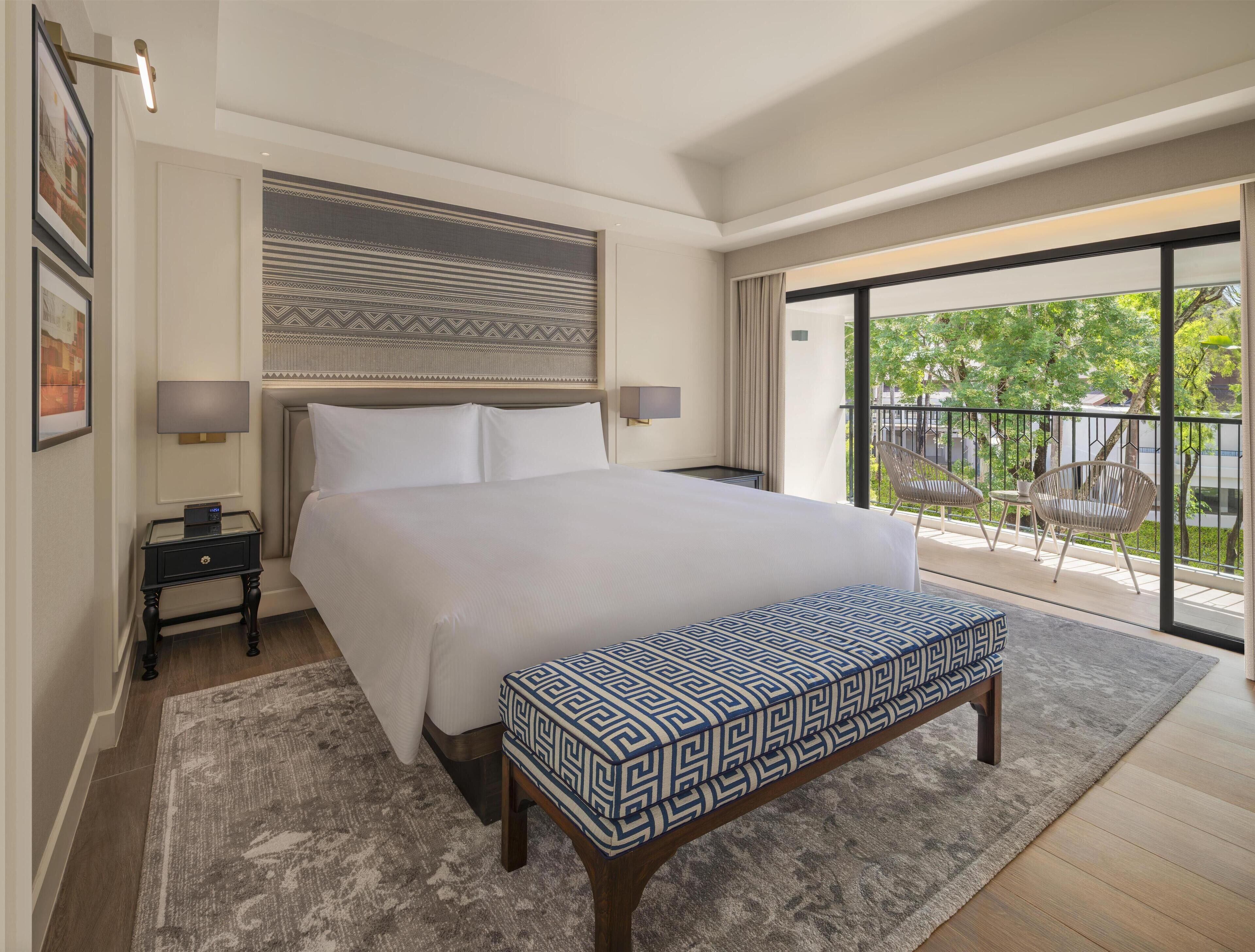 Deluxe Suite, 1 King Bed