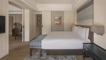 Deluxe Suite, 1 King Bed